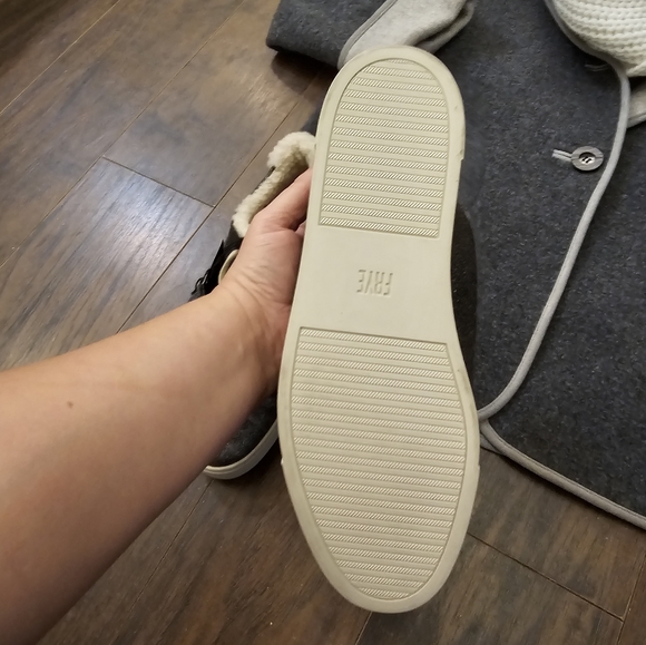 Frye leather laseup metalic shoes - Picture 3 of 5